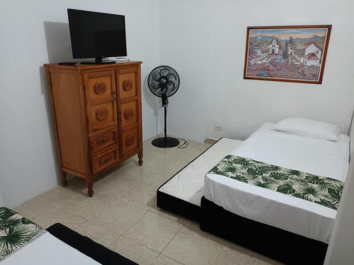 Hospedajes El Jardin إنفيغادو المظهر الخارجي الصورة